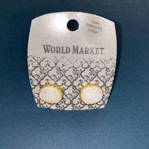 NWT Precious Stone Raw Cut Gold Studs